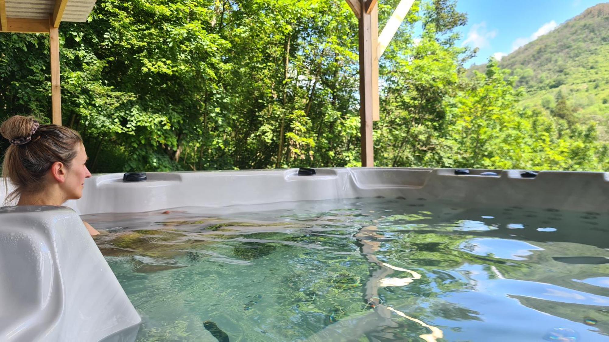 Waldhaus Zum Gechillten Hirsch In Der Natur, Bei Der Moseltherme Traben-Trarbach Oda fotoğraf